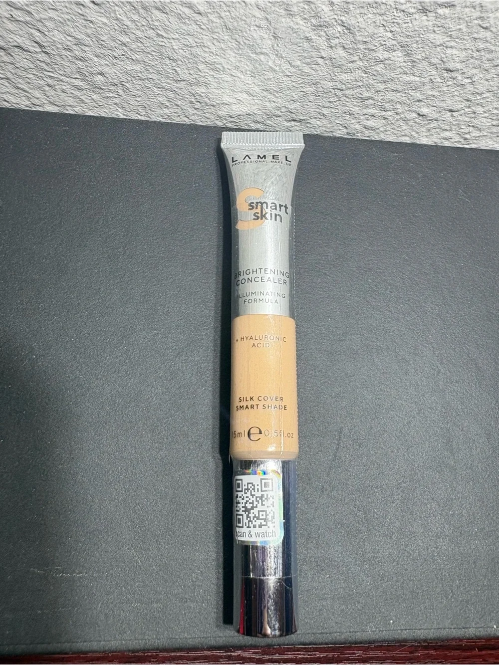 Lamel Smart Skin Brightening Concealer - Light Beige